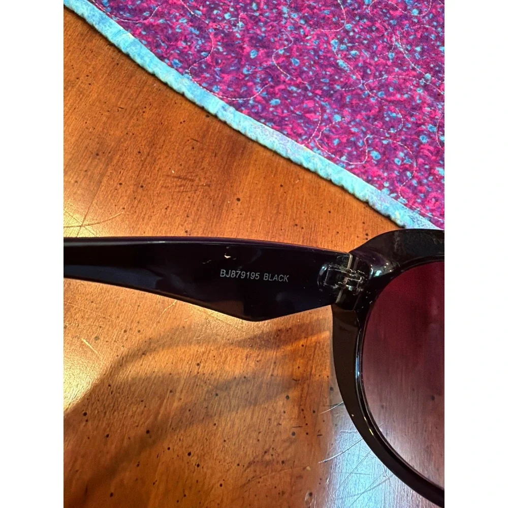 Betsey Johnson Oversized Butterfly Sunglasses Black Y2K Punk Glam